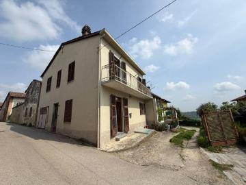 Casa indipendente in vendita a Castagnole Monferrato AT