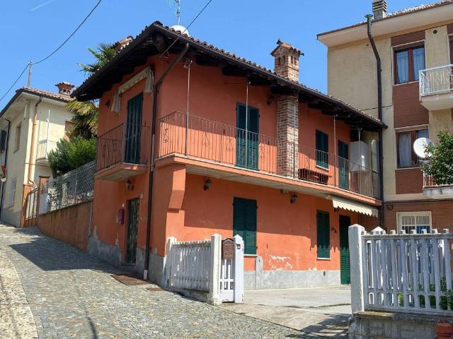 Casa indipendente in vendita a Castagnito CN