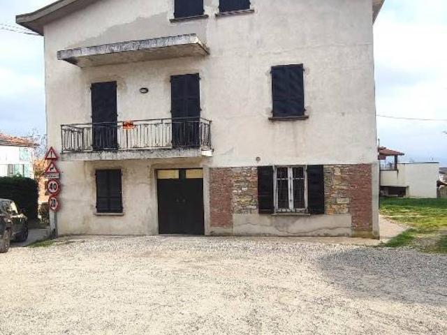 Casa indipendente in vendita a Castana PV