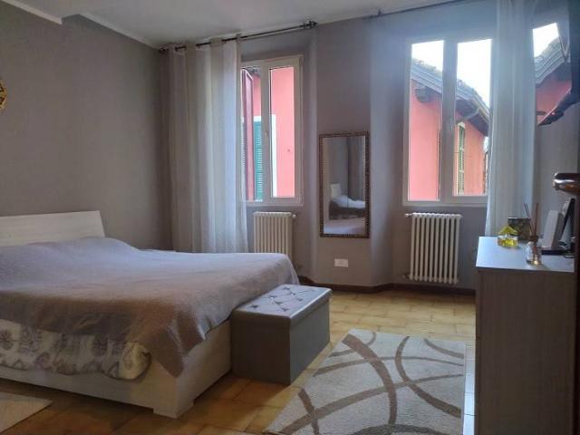 Casa indipendente in vendita a Casteggio PV
