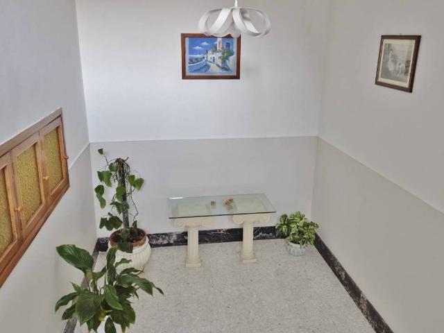 Casa indipendente in vendita a Castel Baronia AV