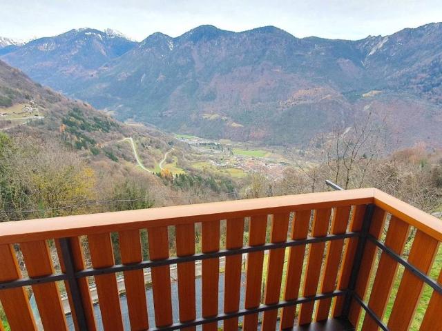 Casa indipendente in vendita a Castel Condino TN