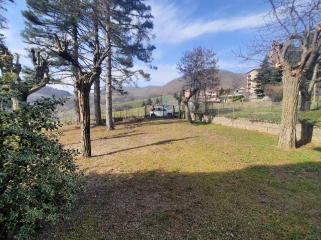 Casa indipendente in vendita a Castel d'Aiano BO