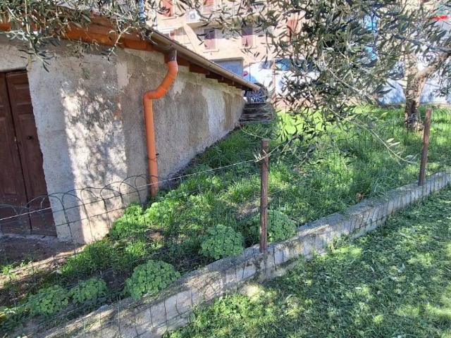 Casa indipendente in vendita a Castel del Piano GR