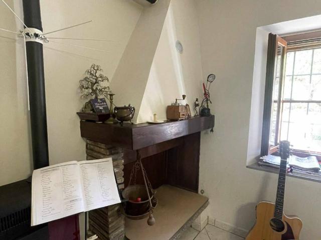 Casa indipendente in vendita a Castel del Rio BO