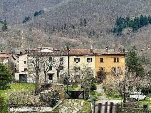 Casa indipendente in vendita a Castel di Casio BO