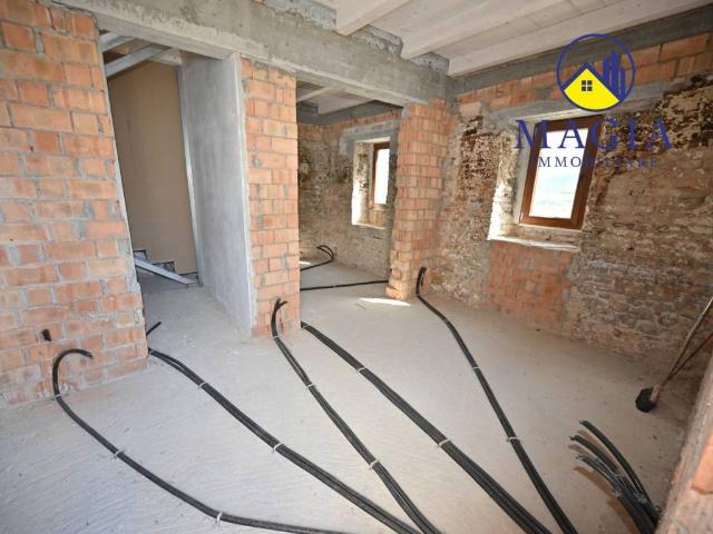 Casa indipendente in vendita a Castel di Lama AP