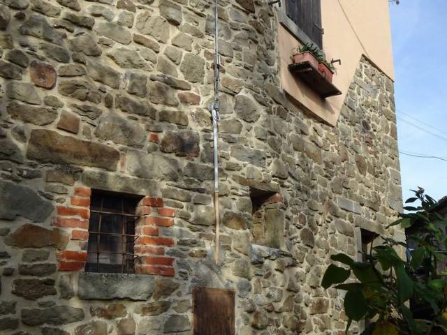 Casa indipendente in vendita a Castel Focognano AR