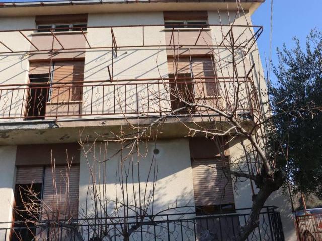 Casa indipendente in vendita a Castel Frentano CH