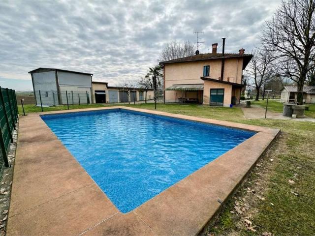 Casa indipendente in vendita a Castel Guelfo di Bologna BO
