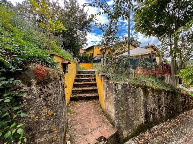Casa indipendente in vendita a Castel Ritaldi PG