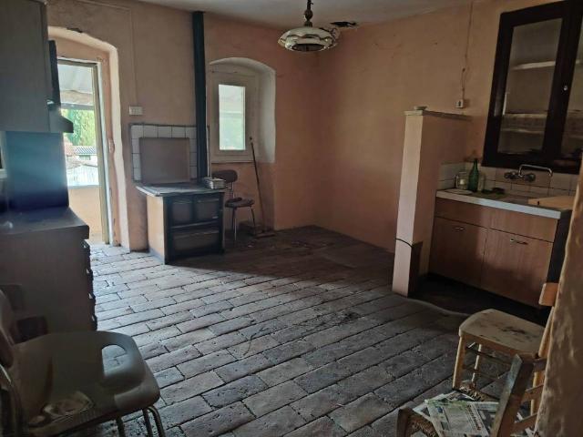 Casa indipendente in vendita a Castel Ritaldi PG