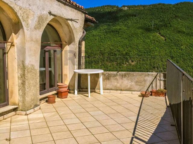 Casa indipendente in vendita a Castel San Vincenzo