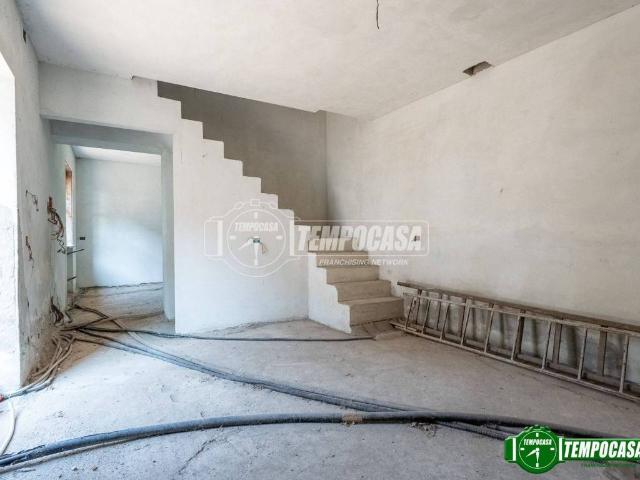 Casa indipendente in vendita a Castel San Giovanni PC