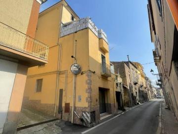 Casa indipendente in vendita a Castel San Giorgio SA