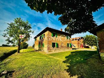 Casa indipendente in vendita a Castel San Pietro Terme BO
