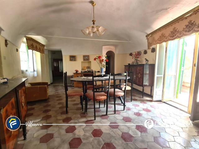 Casa indipendente in vendita a Castelbianco