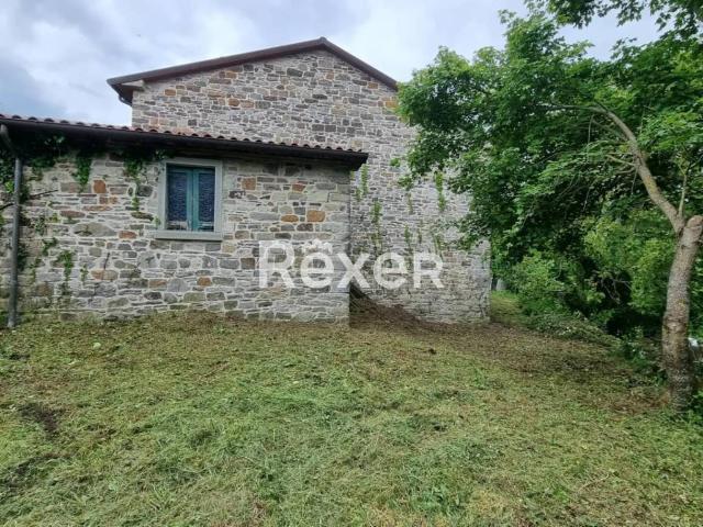 Casa indipendente in vendita a Casteldelci RN