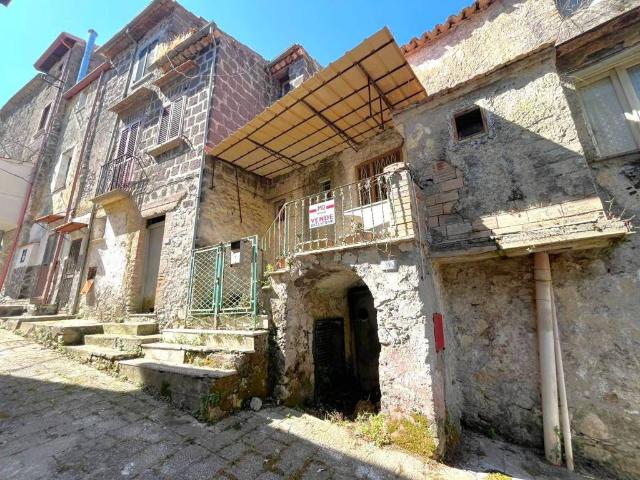 Casa indipendente in vendita a Castelforte LT