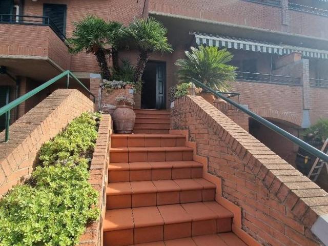 Casa indipendente in vendita a Castelfiorentino FI