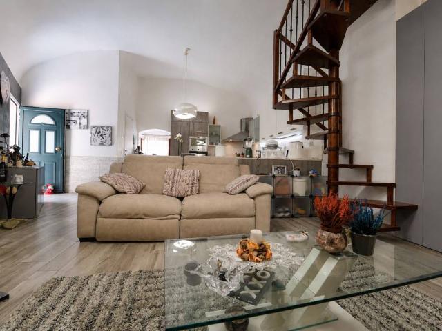 Casa indipendente in vendita a Castelfiorentino FI