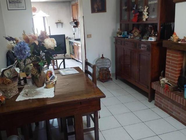Casa indipendente in vendita a Castelfranco di Sotto PI
