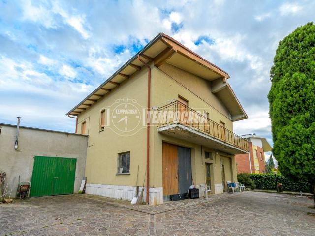 Casa indipendente in vendita a Castelfranco Emilia MO