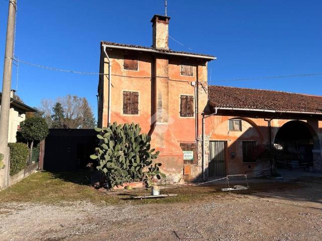 Casa indipendente in vendita a Castelfranco Veneto TV