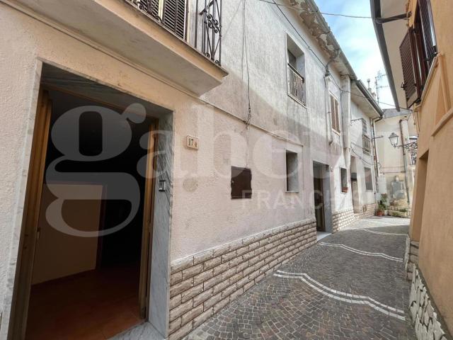 Casa indipendente in vendita a Castello del Matese