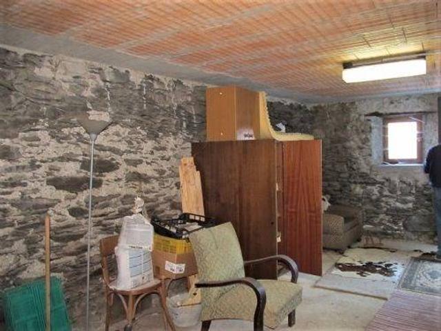 Casa indipendente in vendita a Castello dell'Acqua SO