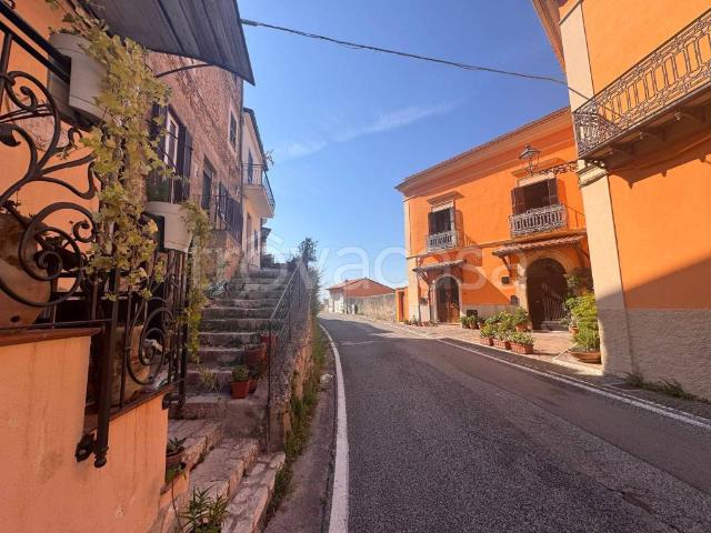 Casa indipendente in vendita a Castello, Roccasecca