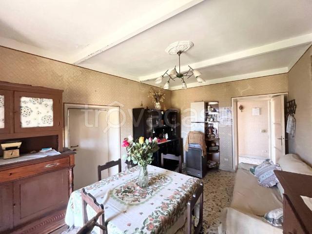 Casa indipendente in vendita a Castello, Roccasecca