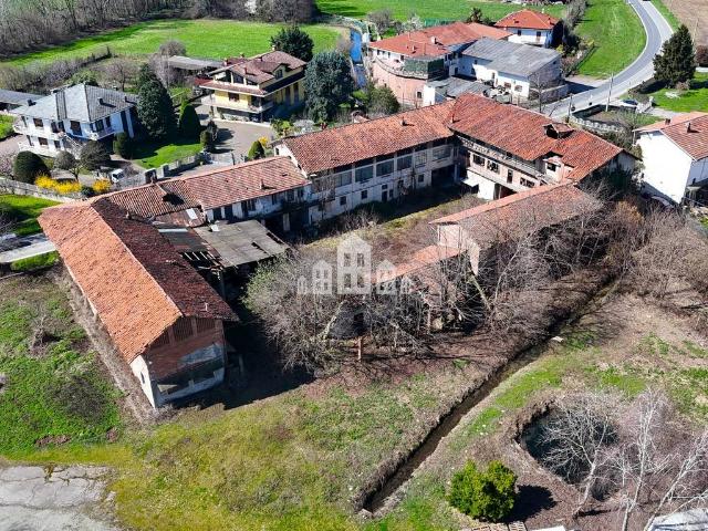 Casa indipendente in vendita a Castellamonte