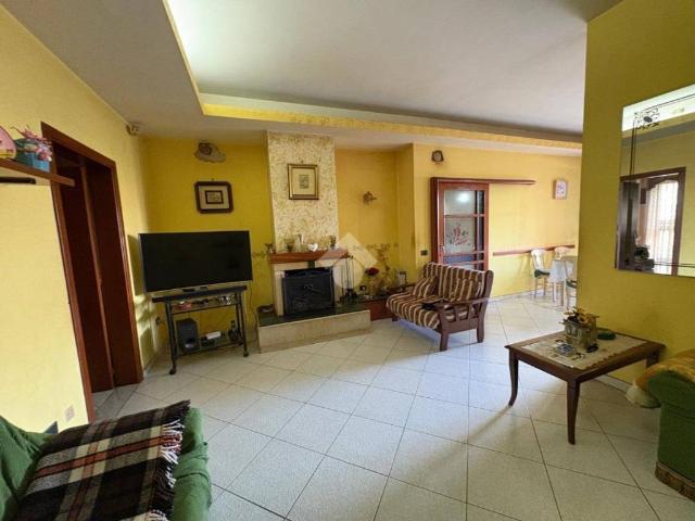 Casa indipendente in vendita a Castellammare di Stabia NA