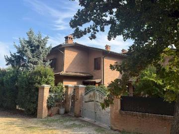Villa in vendita a Castellarano RE
