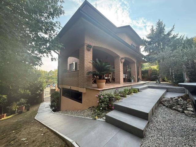 Villa in vendita a Castellarano RE