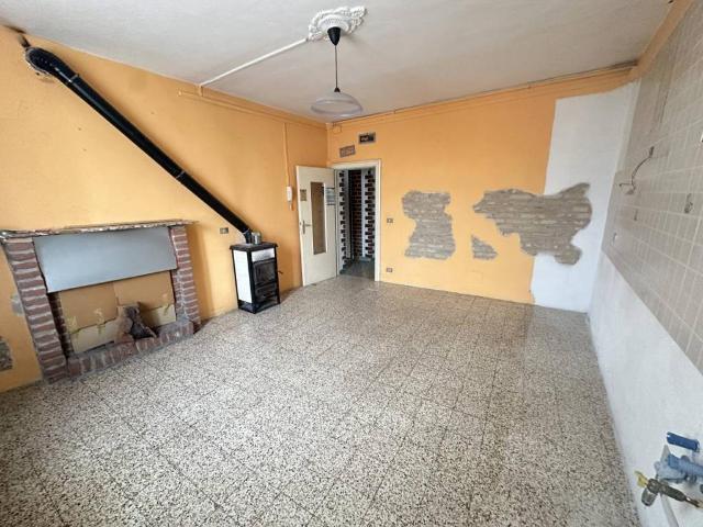 Casa indipendente in vendita a Castell'Arquato PC