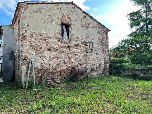 Casa indipendente in vendita a Castelletto Borgo, Mantova