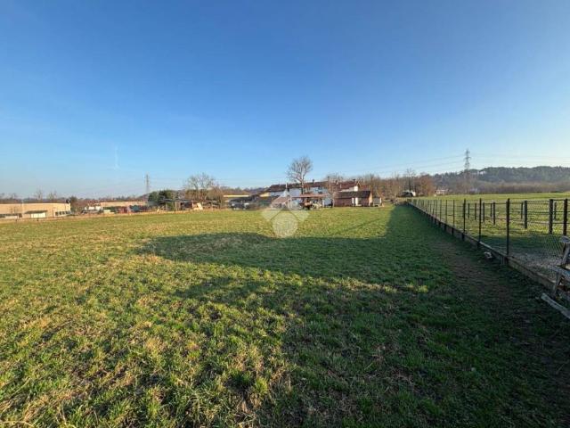 Casa indipendente in vendita a Castelletto Sopra Ticino NO