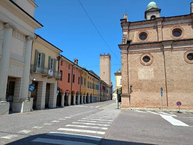 Casa indipendente in vendita a Castelleone CR