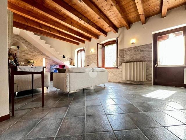 Casa indipendente in vendita a Castelleone CR