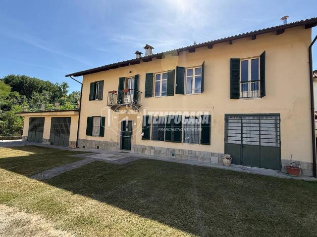 Casa indipendente in vendita a Castellero