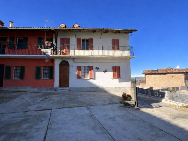Casa indipendente in vendita a Castellinaldo d'Alba CN