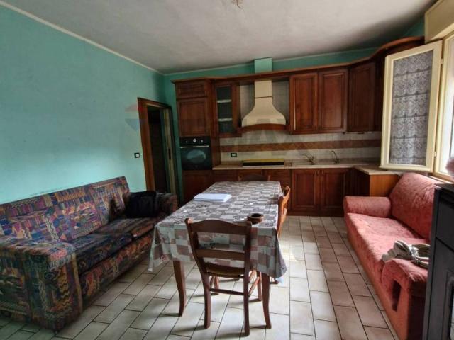Casa indipendente in vendita a Castelnovo Bariano RO