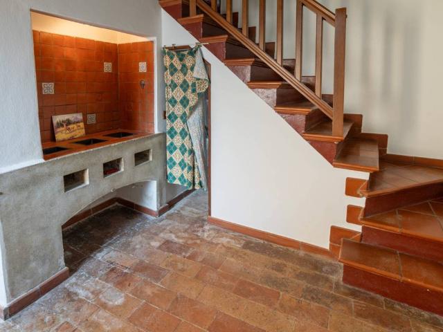 Casa indipendente in vendita a Castelnovo Ne' Monti RE