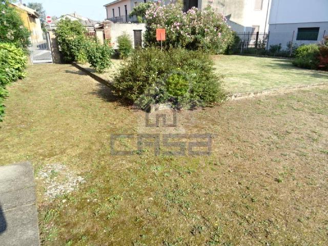 Casa indipendente in vendita a Castelnuovo Bocca d'Adda LO