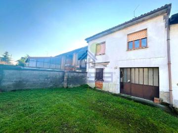 Casa indipendente in vendita a Castelnuovo Bocca d'Adda LO