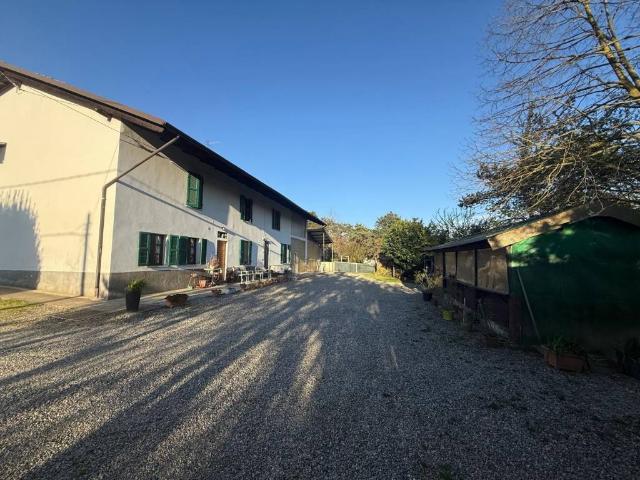 Casa indipendente in vendita a Castelnuovo Belbo AT