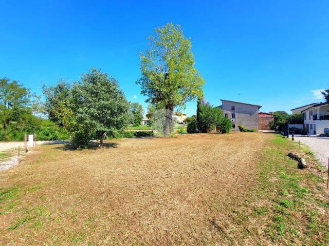 Casa indipendente in vendita a Castelnuovo del Garda VR