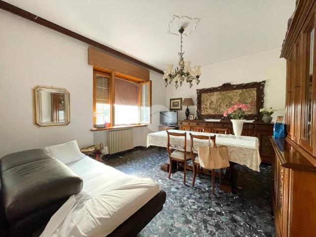Villa in vendita a Castelnuovo del Garda VR